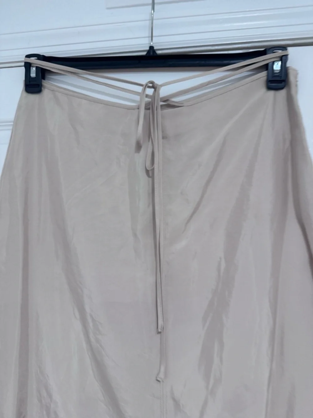 H&M Skirt with Lace details - Picture 5 of 16